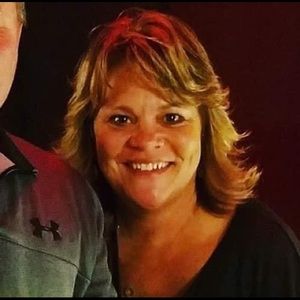 Meet your Posher, Kelli